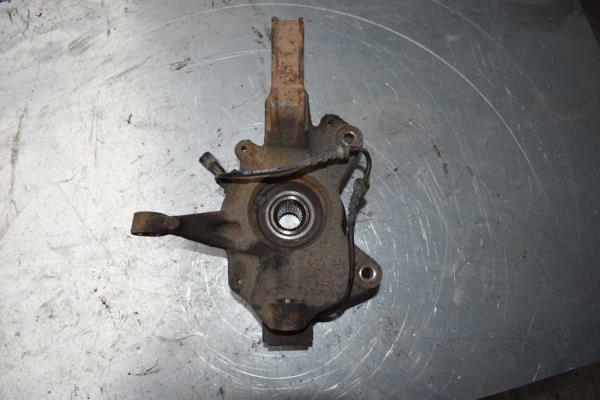 MOYEU AVANT GAUCHE RENAULT MEGANE 3 2008-2020 - Vue 2